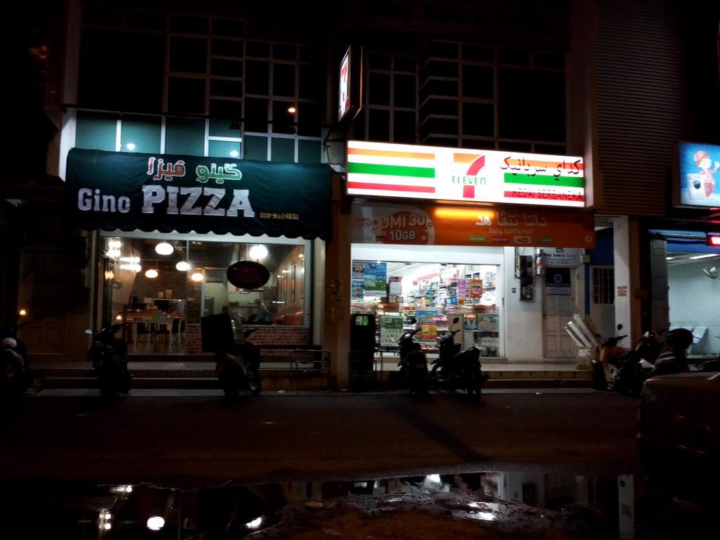 הוילה קוטה בארו Teratak Tok Wan 1 And 2 מראה חיצוני תמונה